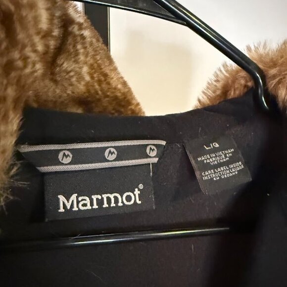 Marmot Black Furlong Faux Fur Lined Vest - Picture 6 of 6